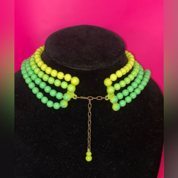 Vintage Green Multi Stranded Bead Adjustable Length Retro Necklace - Picture 3 of 5